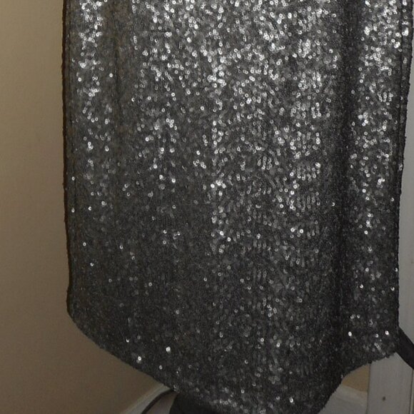 NWOT Calvin Klein full sequins silver dress, size 4 - Picture 3 of 8